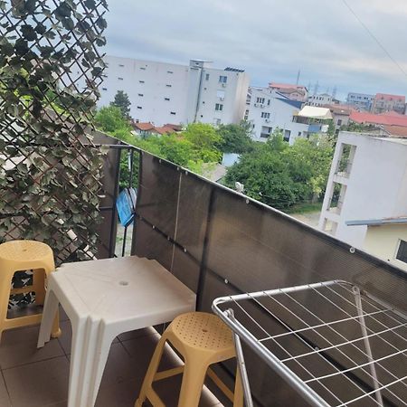 Cazare Garsoniere Four Studious Eforie Nord - baie proprie, bucătărie comună, etaj 4 Exterior foto