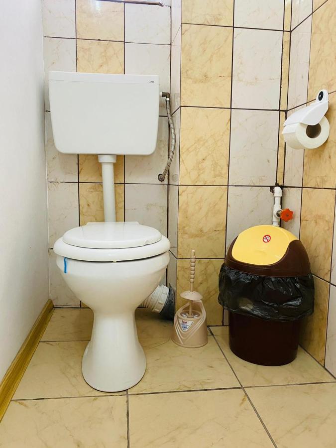 Cazare Garsoniere Four Studious Eforie Nord - baie proprie, bucătărie comună, etaj 4 Exterior foto