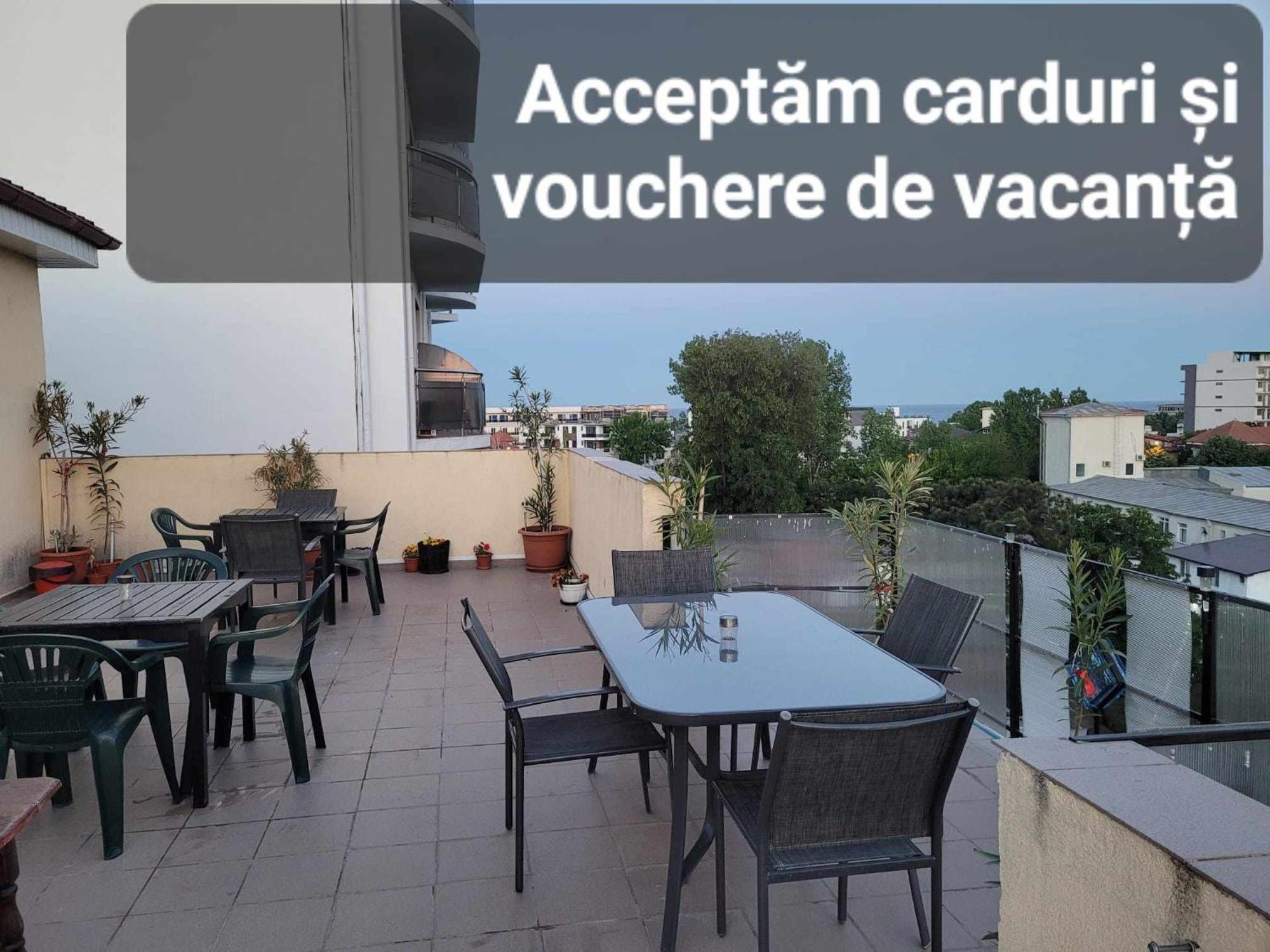 Cazare Garsoniere Four Studious Eforie Nord - baie proprie, bucătărie comună, etaj 4 Exterior foto